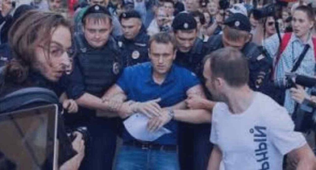 Death of Alexei Navalny: A Fearless Fighter for Democracy